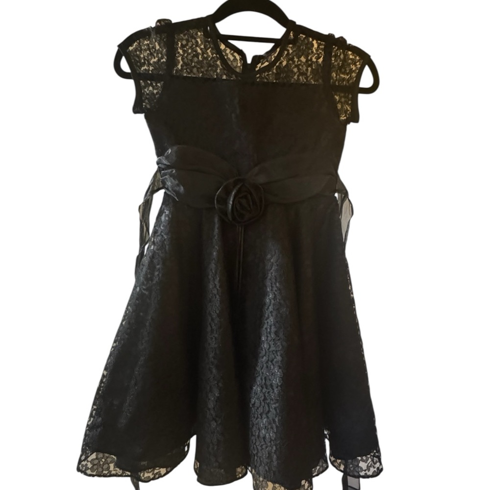 Elegant Black Lace Kids Dress